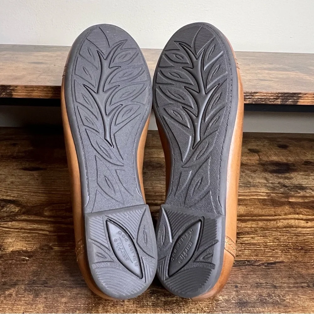 Earth Brown Leather‎ Ballet Flats slip on cut out casual shoes women's 8.5 - Picture 11 of 13